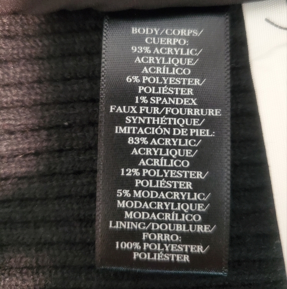 Faux Fur Vest with Black Tie - Picture 4 of 6